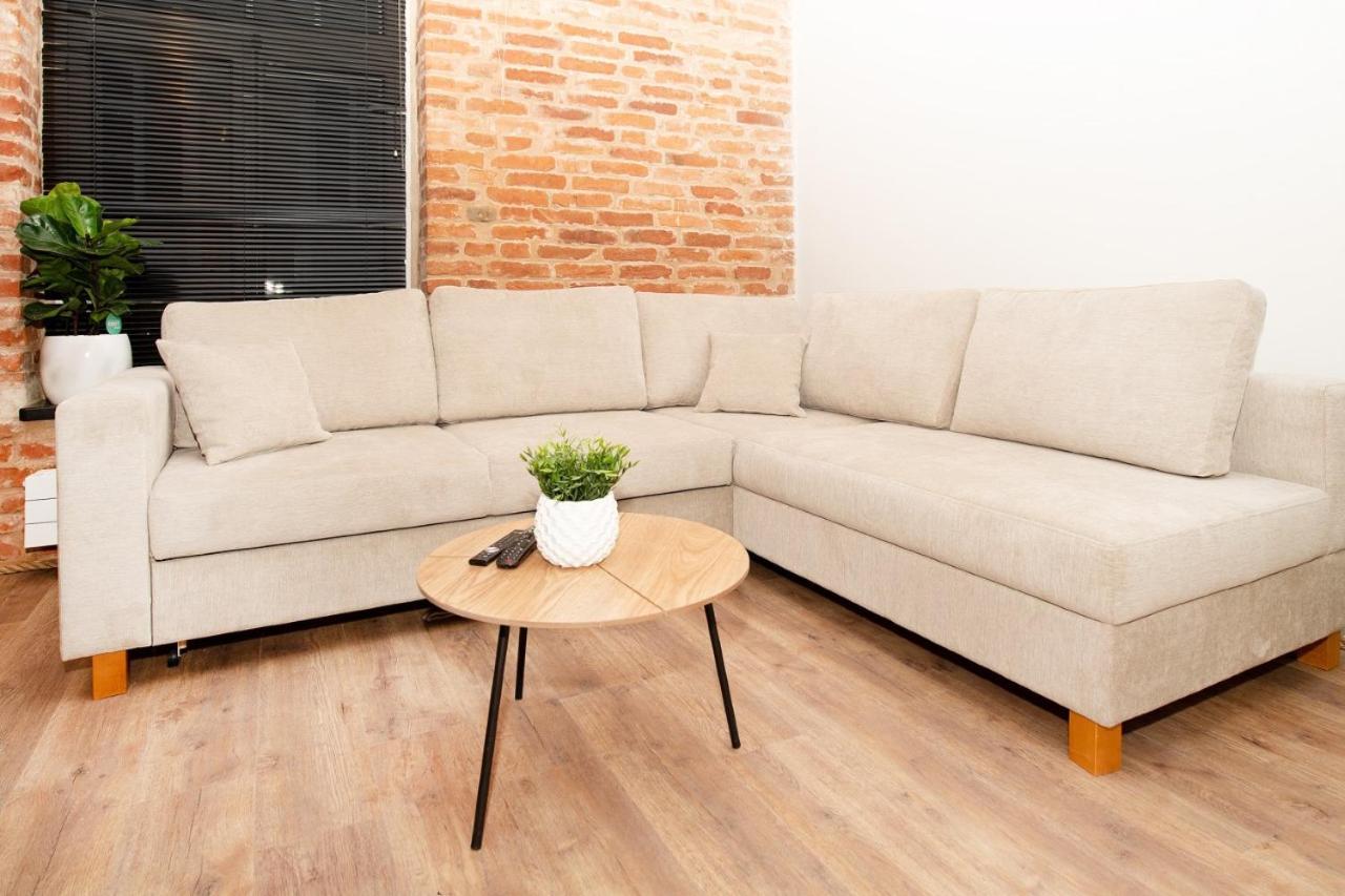 Old Town Luxury Apartment With Sauna Тарту Екстер'єр фото