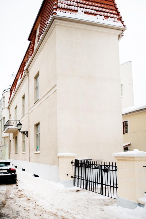 Old Town Luxury Apartment With Sauna Тарту Екстер'єр фото