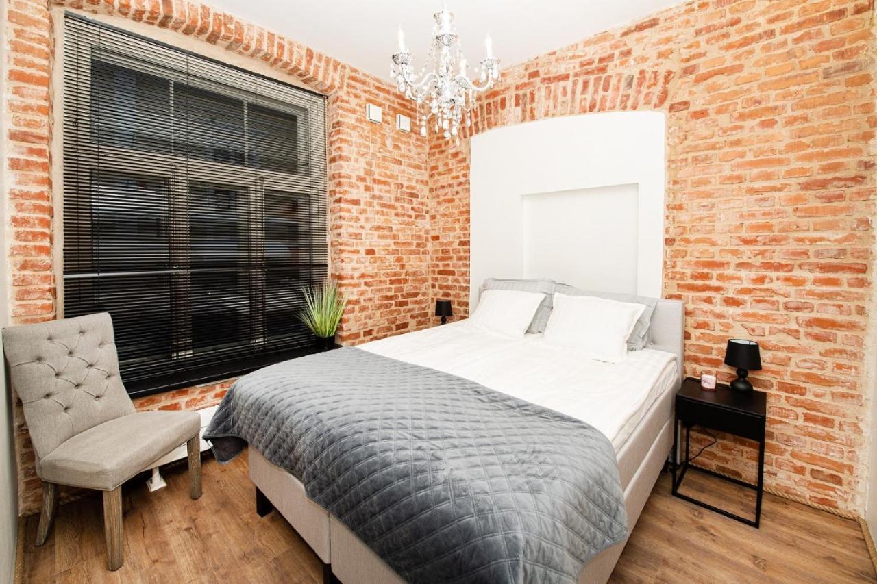 Old Town Luxury Apartment With Sauna Тарту Екстер'єр фото
