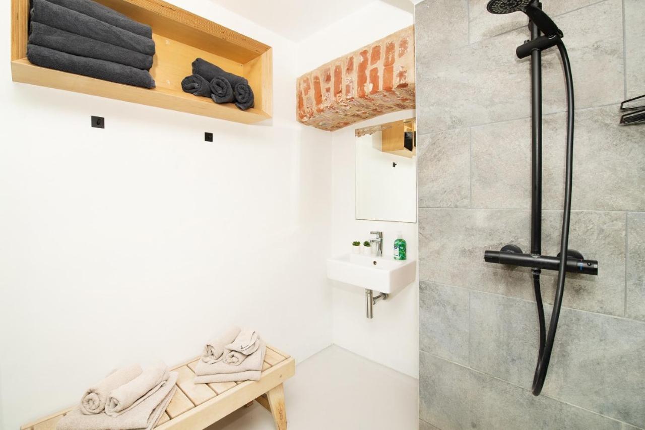 Old Town Luxury Apartment With Sauna Тарту Екстер'єр фото